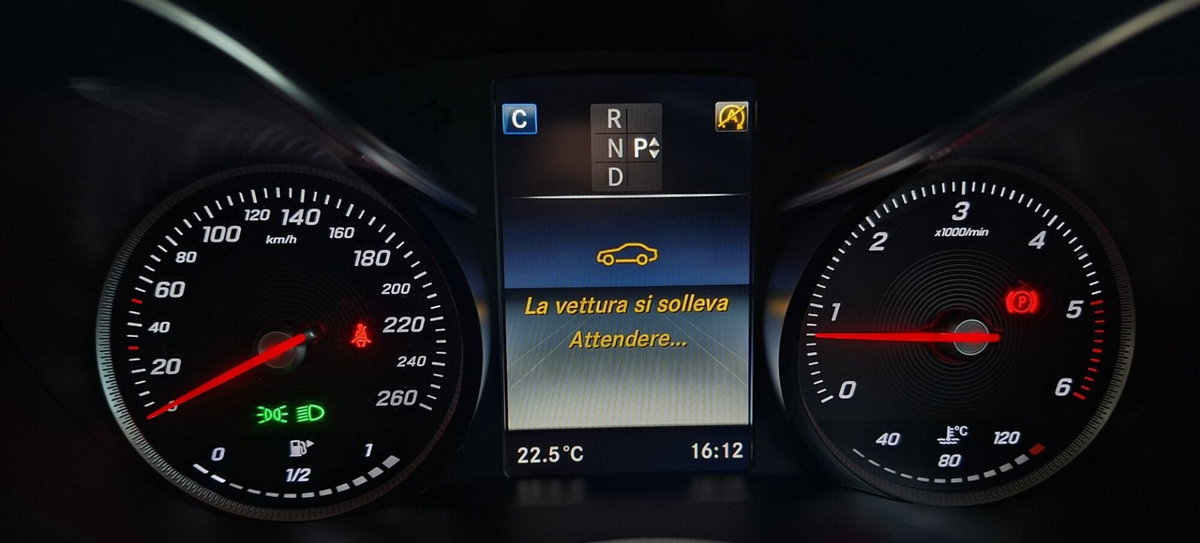 Mercedes-Benz Classe C 220 d 4Matic Auto Premium (17)