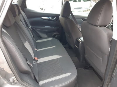 Nissan Qashqai 1.5 dCi 115 CV DCT Business (12)