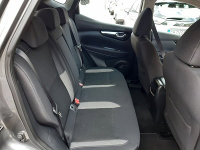 Nissan Qashqai 1.5 dCi 115 CV DCT Business (13)