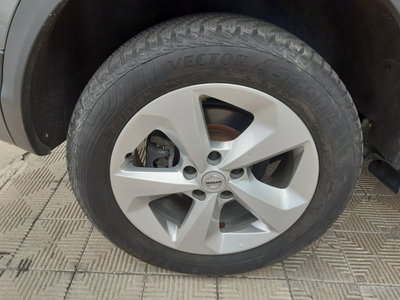 Nissan Qashqai 1.5 dCi 115 CV DCT Business (5)