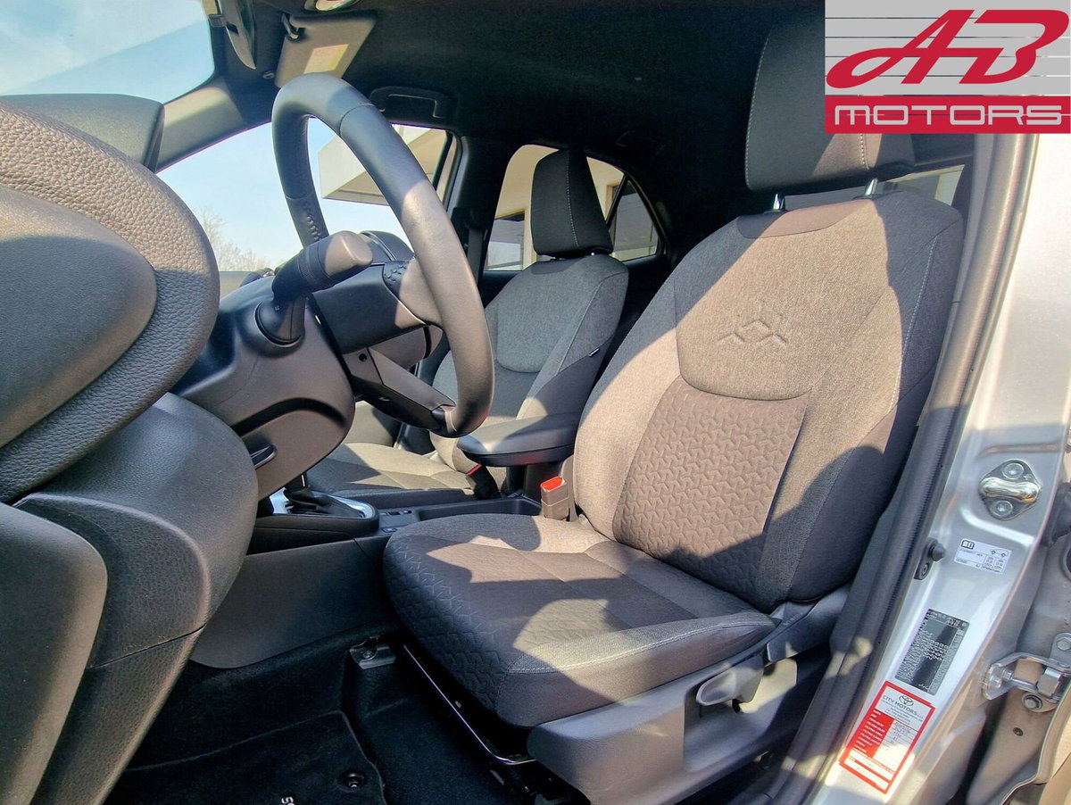 Toyota Yaris Cross 1.5 Hybrid 5p. E-CVT Trend (10)