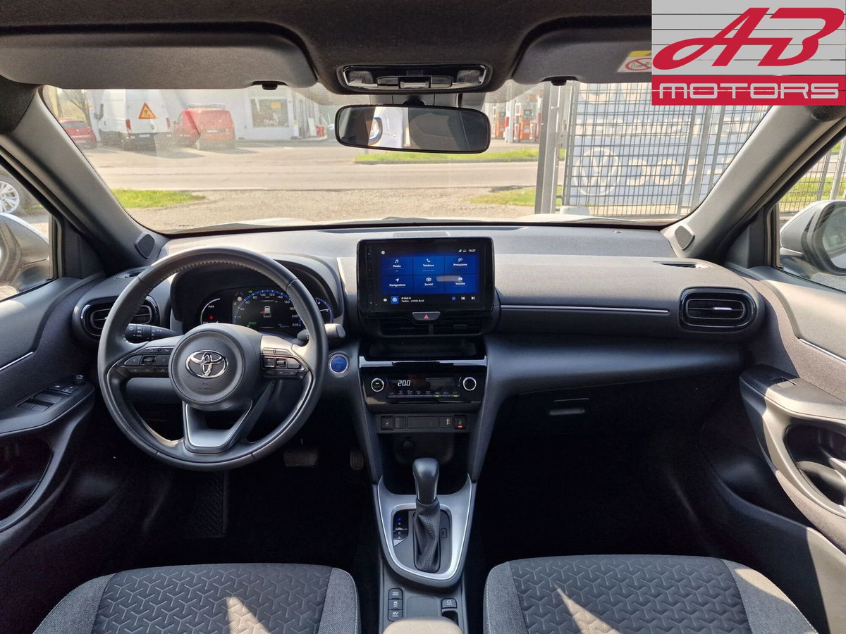 Toyota Yaris Cross 1.5 Hybrid 5p. E-CVT Trend (12)