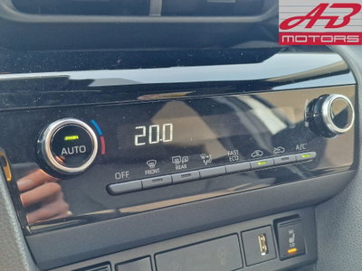 Toyota Yaris Cross 1.5 Hybrid 5p. E-CVT Trend (17)