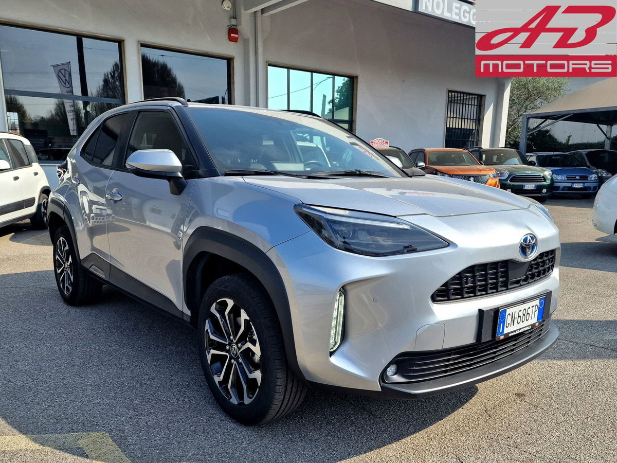 Toyota Yaris Cross 1.5 Hybrid 5p. E-CVT Trend (3)