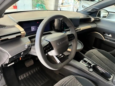 Lancia Ypsilon 1.2 mhev LX 110cv e-dct (7)