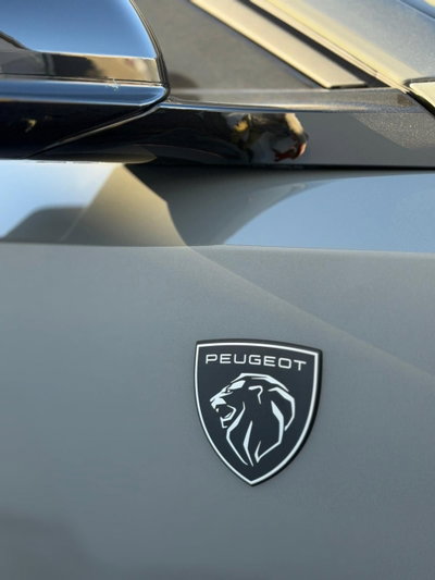 Peugeot 408 1.2 hybrid GT 145cv e-dsc6 (15)
