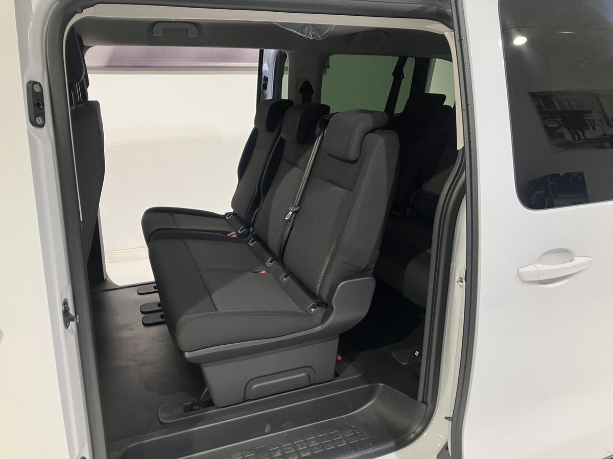 Opel Zafira Life Diesel 180CV aut. Start&Stop Business Edition L (9)