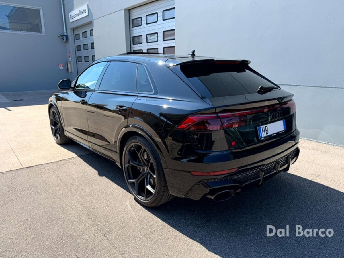 Audi RS Q8 Q8 4.0 mhev 48V performance 640cv tiptronic (8)