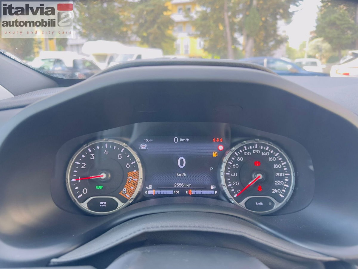 Jeep Renegade 1.5 turbo t4 mhev Renegade 2wd dct (10)