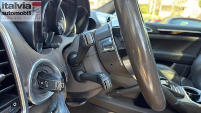 Porsche Cayenne 3.0 Diesel Platinum Edition (10)