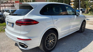 Porsche Cayenne 3.0 Diesel Platinum Edition (3)