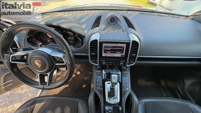 Porsche Cayenne 3.0 Diesel Platinum Edition (8)