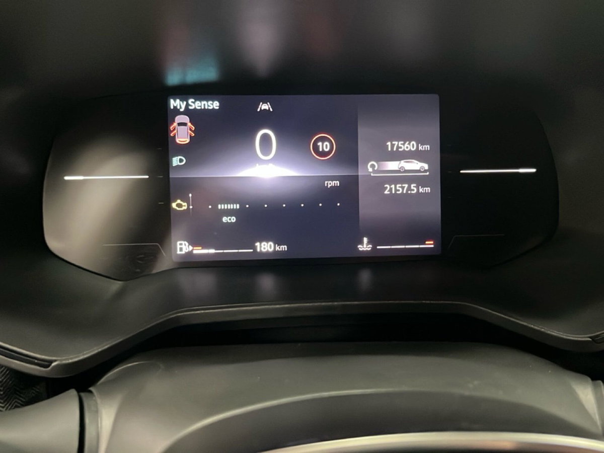 Renault Clio TCe 90 CV 5 porte Techno (15)