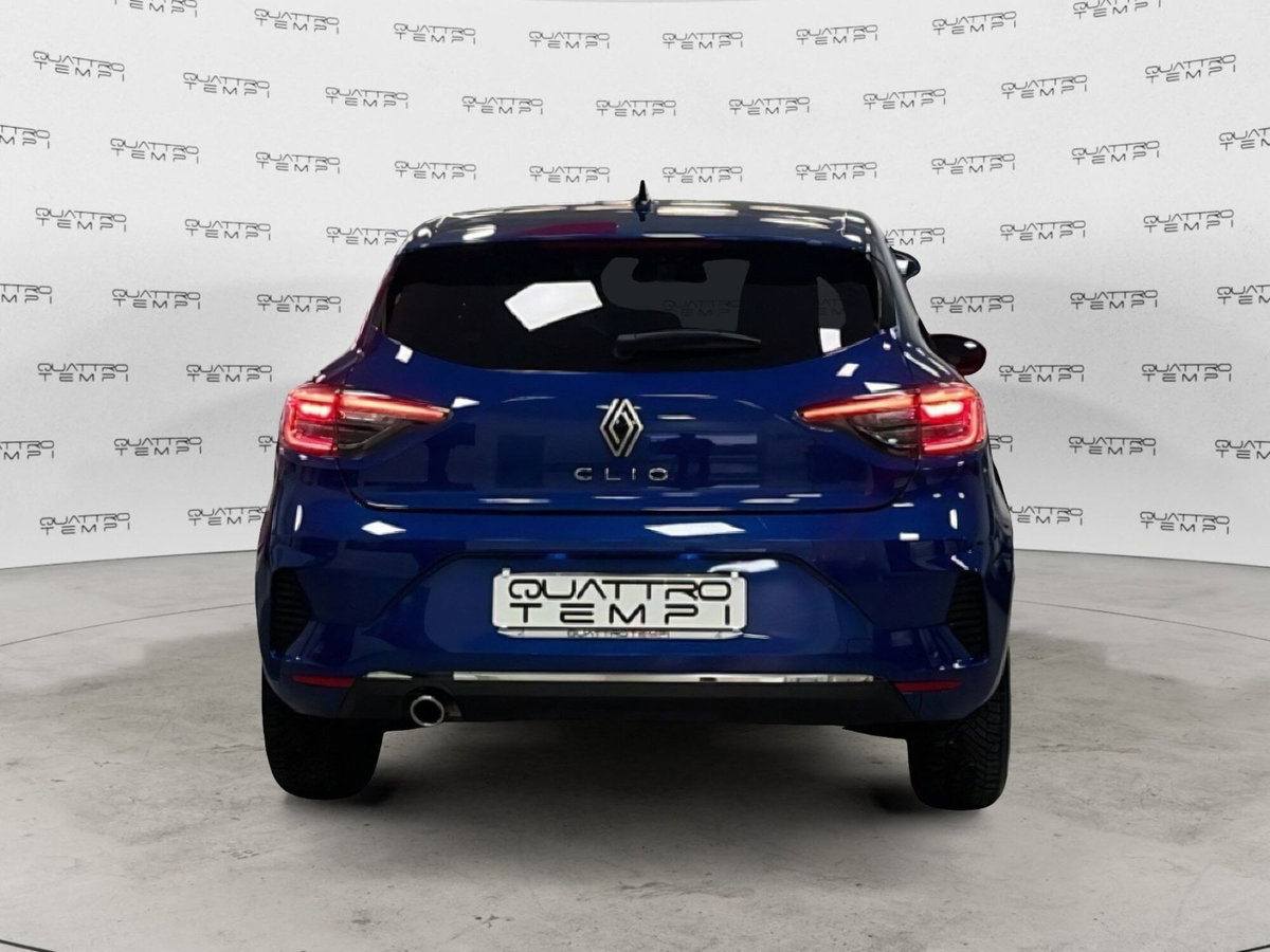 Renault Clio TCe 90 CV 5 porte Techno (6)