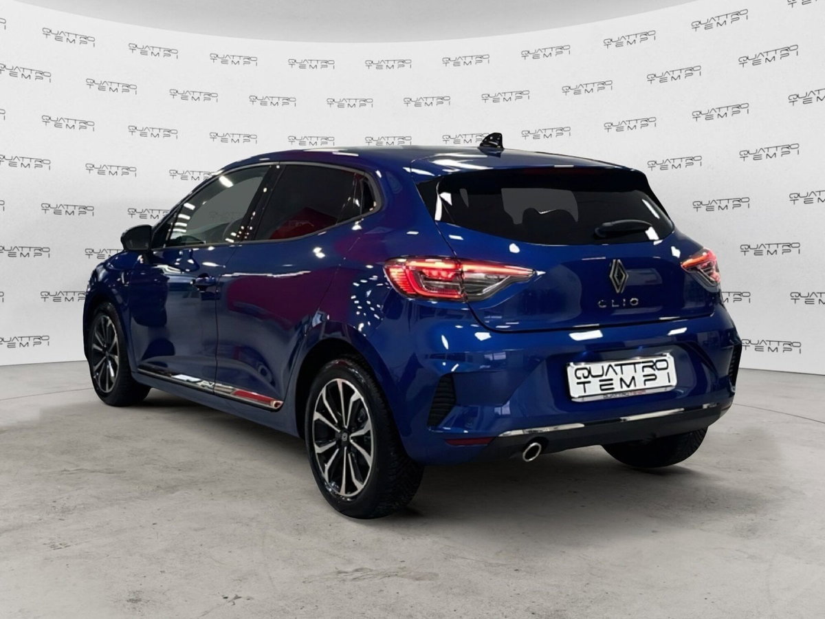 Renault Clio TCe 90 CV 5 porte Techno (7)