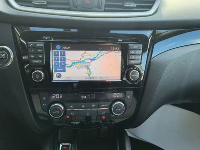 Nissan Qashqai 1.6 dCi 4WD N-Connecta (10)