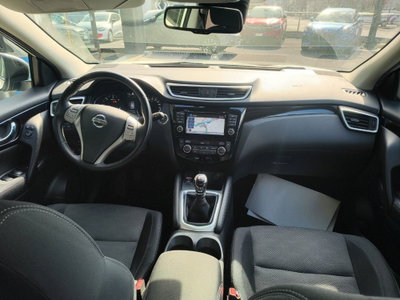 Nissan Qashqai 1.6 dCi 4WD N-Connecta (8)