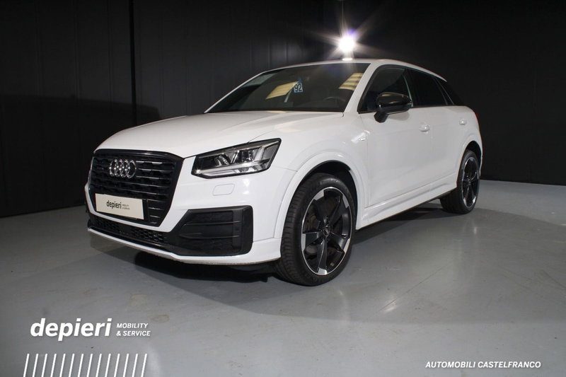 Audi Q2 Q2 35 TDI quattro S tronic Identity Black