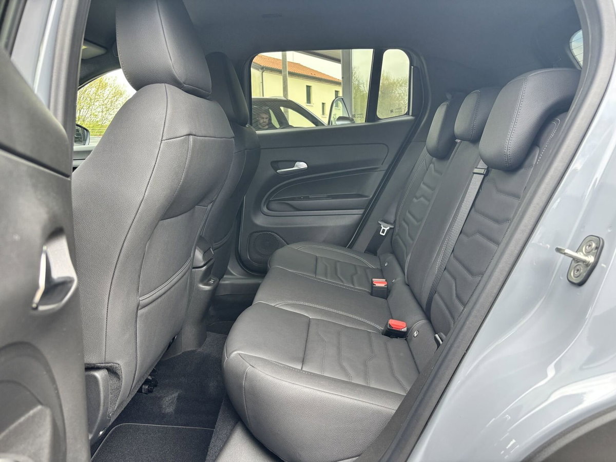 Jeep Avenger full-electric Summit fwd 156cv auto (8)