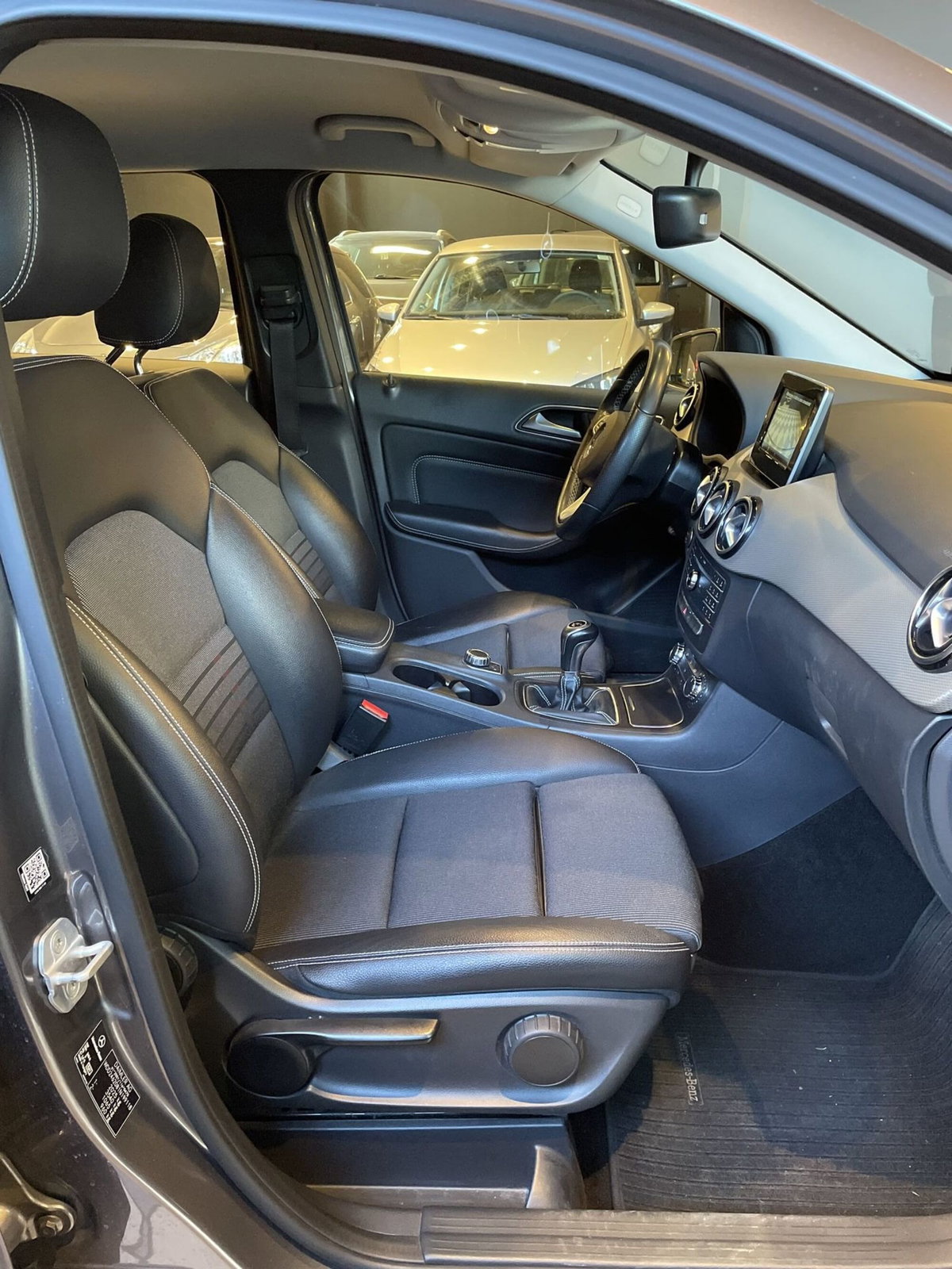 Mercedes-Benz Classe B 200 CDI Premium (13)