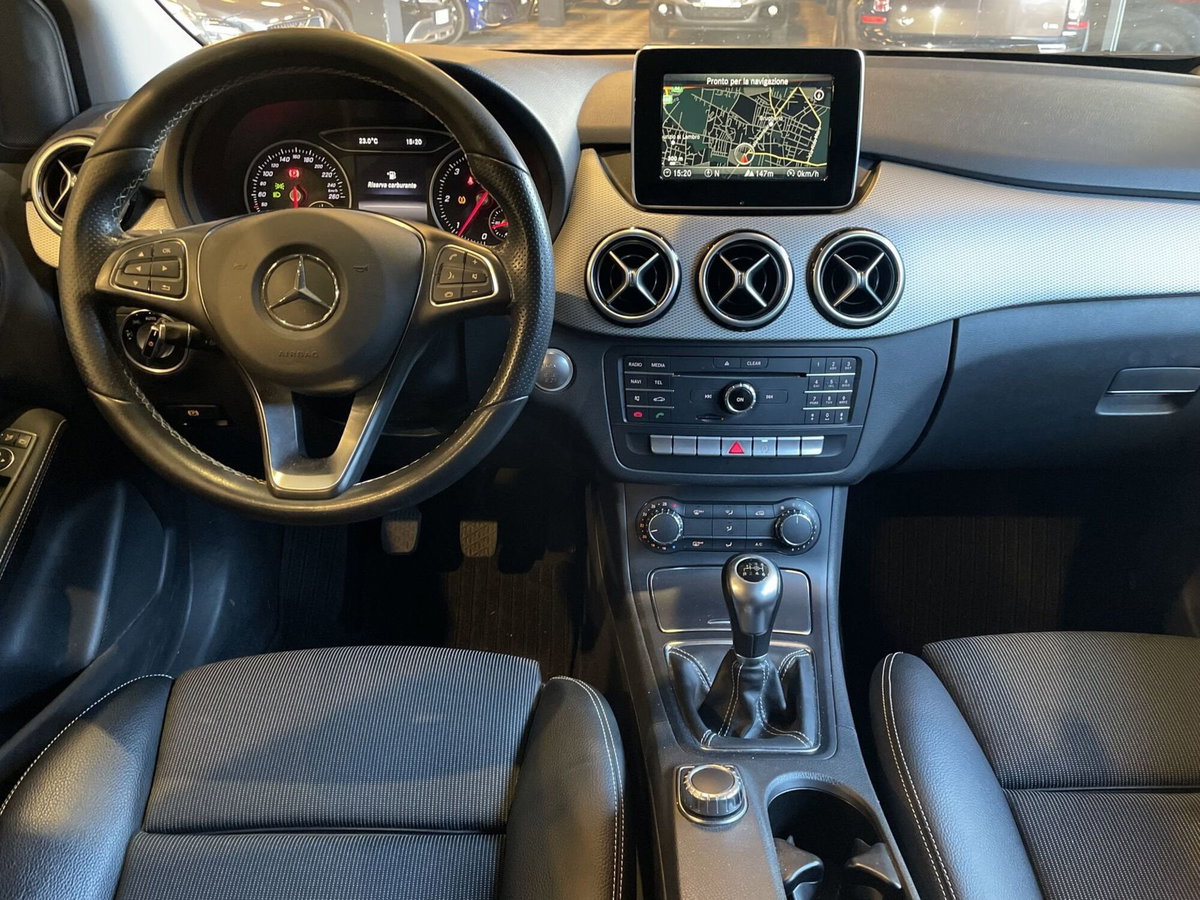 Mercedes-Benz Classe B 200 CDI Premium (7)
