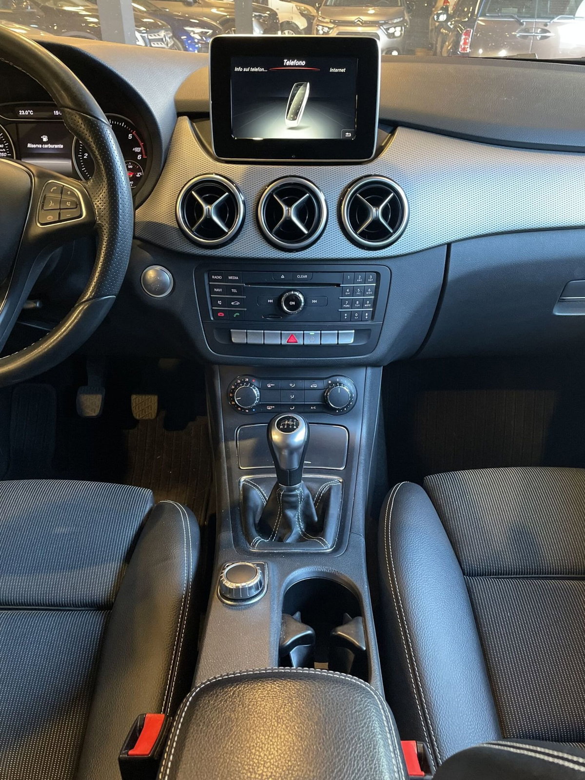 Mercedes-Benz Classe B 200 CDI Premium (8)