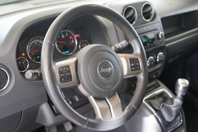 Jeep Compass 2.2 CRD Limited (10)