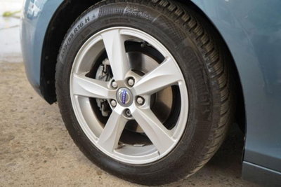 Volvo V40 D2 1.6 Kinetic (8)