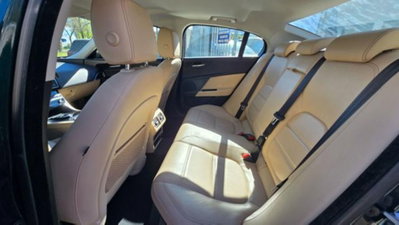 Jaguar XE 2.0 D Turbo 180 CV AWD aut. Portfolio (15)