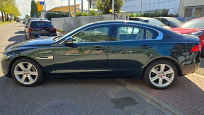 Jaguar XE 2.0 D Turbo 180 CV AWD aut. Portfolio (3)