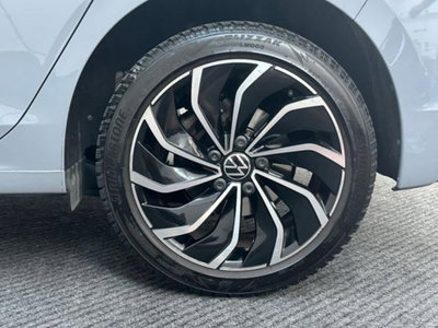 Volkswagen Golf Variant 1.0 eTSI EVO DSG Life (15)
