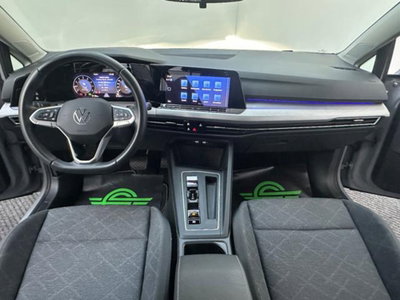 Volkswagen Golf Variant 1.0 eTSI EVO DSG Life (2)