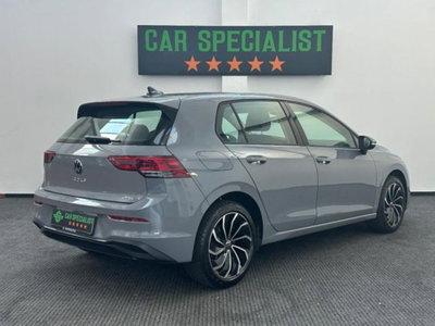 Volkswagen Golf Variant 1.0 eTSI EVO DSG Life (5)