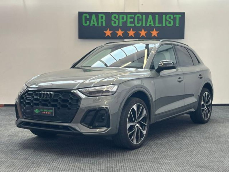 Audi Q5 40 2.0 tdi mhev 12V Identity Black quattro s-tronic