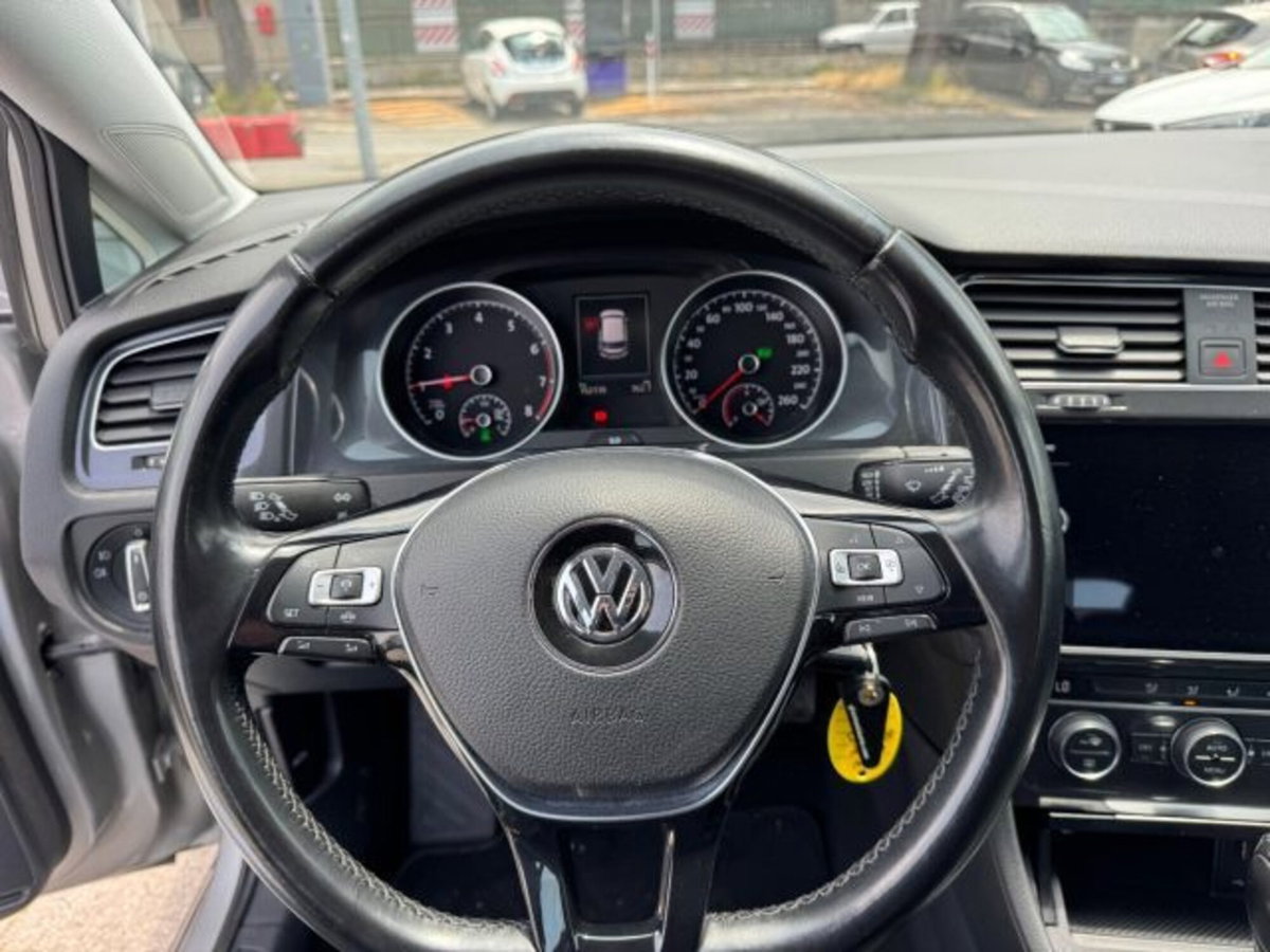 Volkswagen Golf 1.5 TGI DSG 5p. Executive BlueMotion Technology (11)