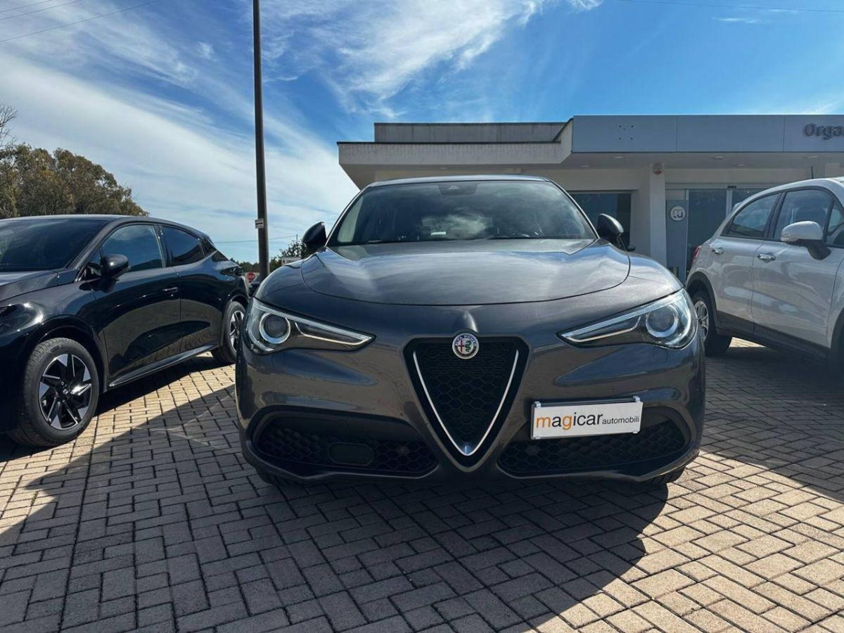 Alfa Romeo Stelvio Stelvio 2.2 Turbodiesel 190 CV AT8 RWD Sprint (2)