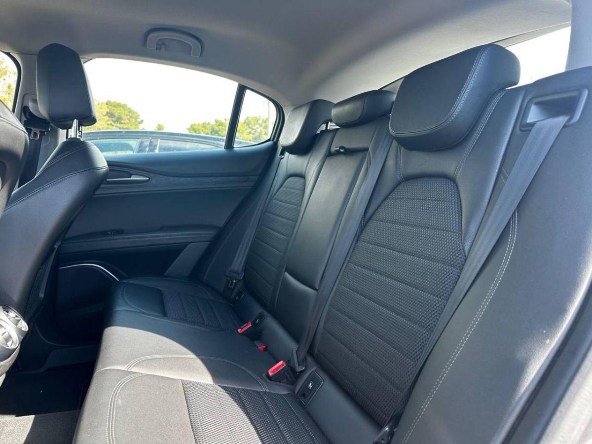 Alfa Romeo Stelvio Stelvio 2.2 Turbodiesel 190 CV AT8 RWD Sprint (9)