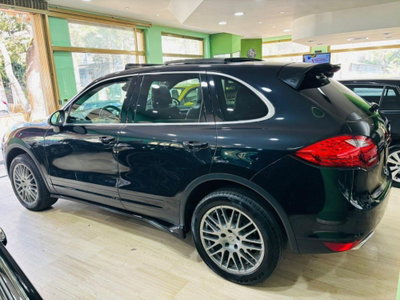 Porsche Cayenne 3.0 Diesel (6)