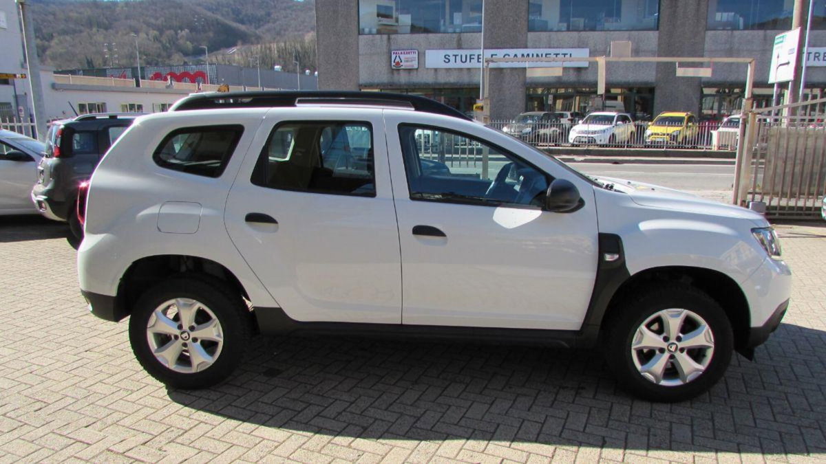 Dacia Duster 1.0 TCe 100 CV ECO-G Comfort DaciaPlus (6)