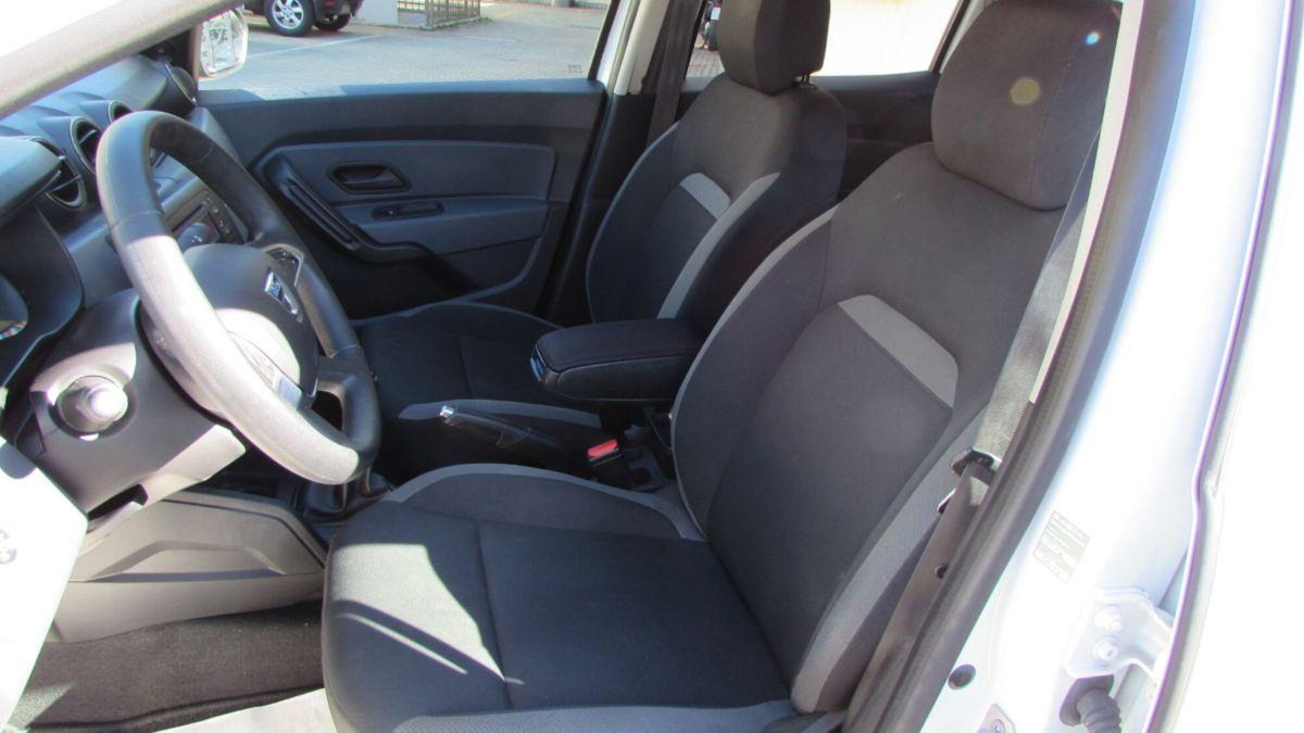 Dacia Duster 1.0 TCe 100 CV ECO-G Comfort DaciaPlus (9)