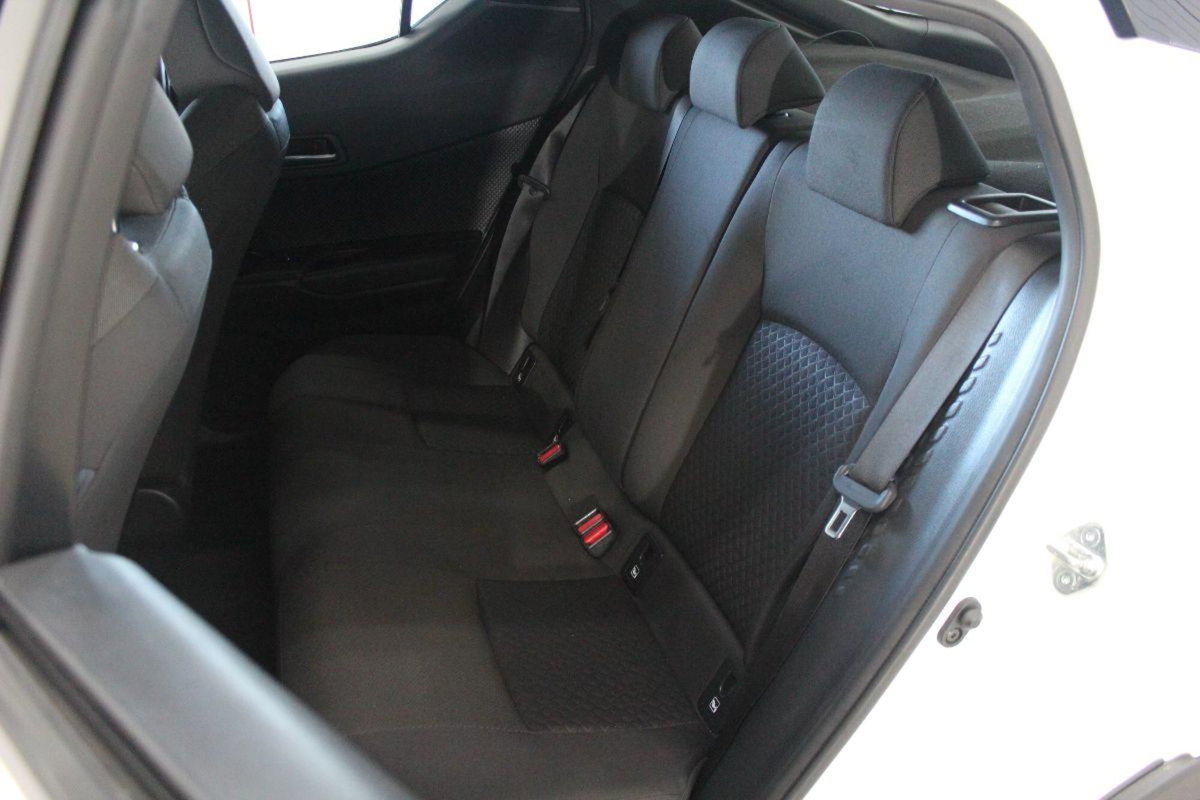 Toyota Toyota C-HR 1.8 Hybrid E-CVT Active (13)