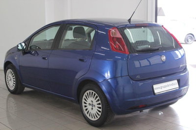 Fiat Grande Punto 1.3 MJT 75 CV 5 porte Dynamic (6)