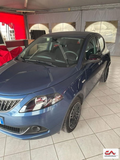 Lancia Ypsilon 1.0 FireFly 5 porte S&S Hybrid Gold Plus (3)