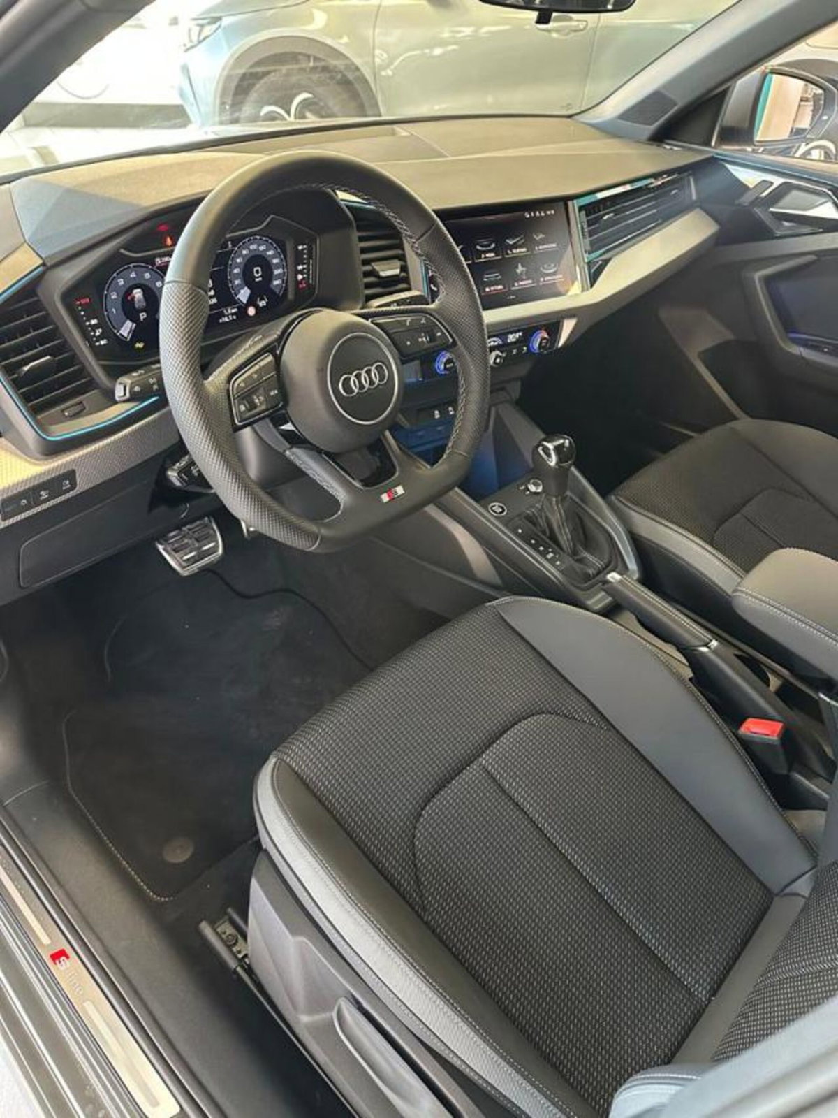 Audi A1 Sportback 30 TFSI S tronic S line edition (7)