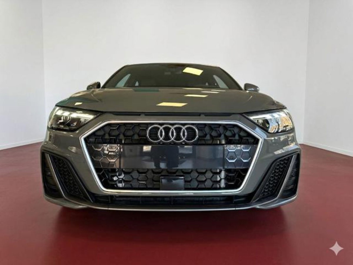 Audi A1 Sportback 30 TFSI S tronic S line edition (2)