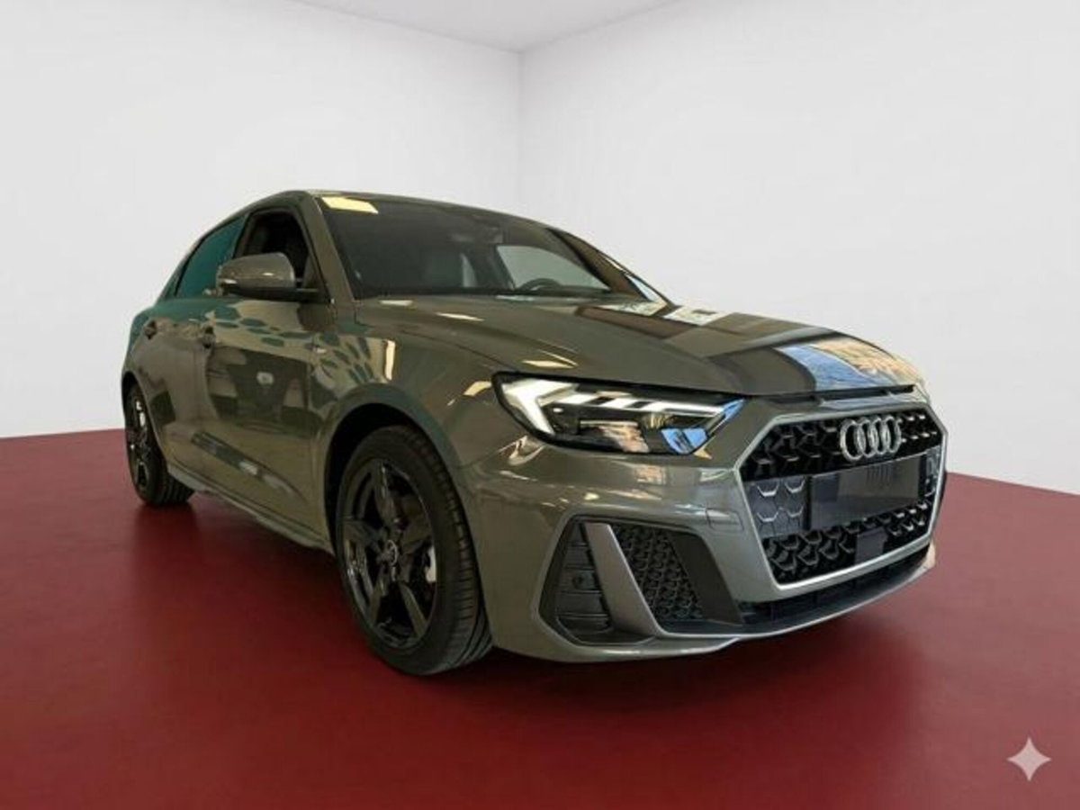 Audi A1 Sportback 30 TFSI S tronic S line edition (3)