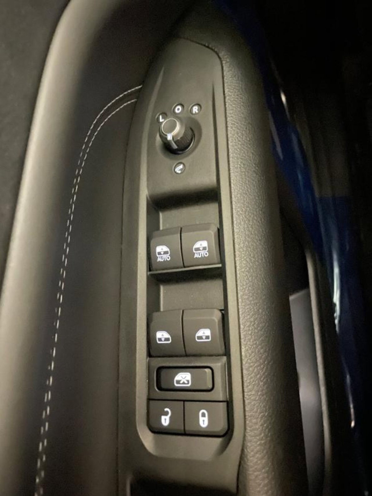 Jeep Compass 1.5 Turbo T4 130CV MHEV 2WD Limited (18)
