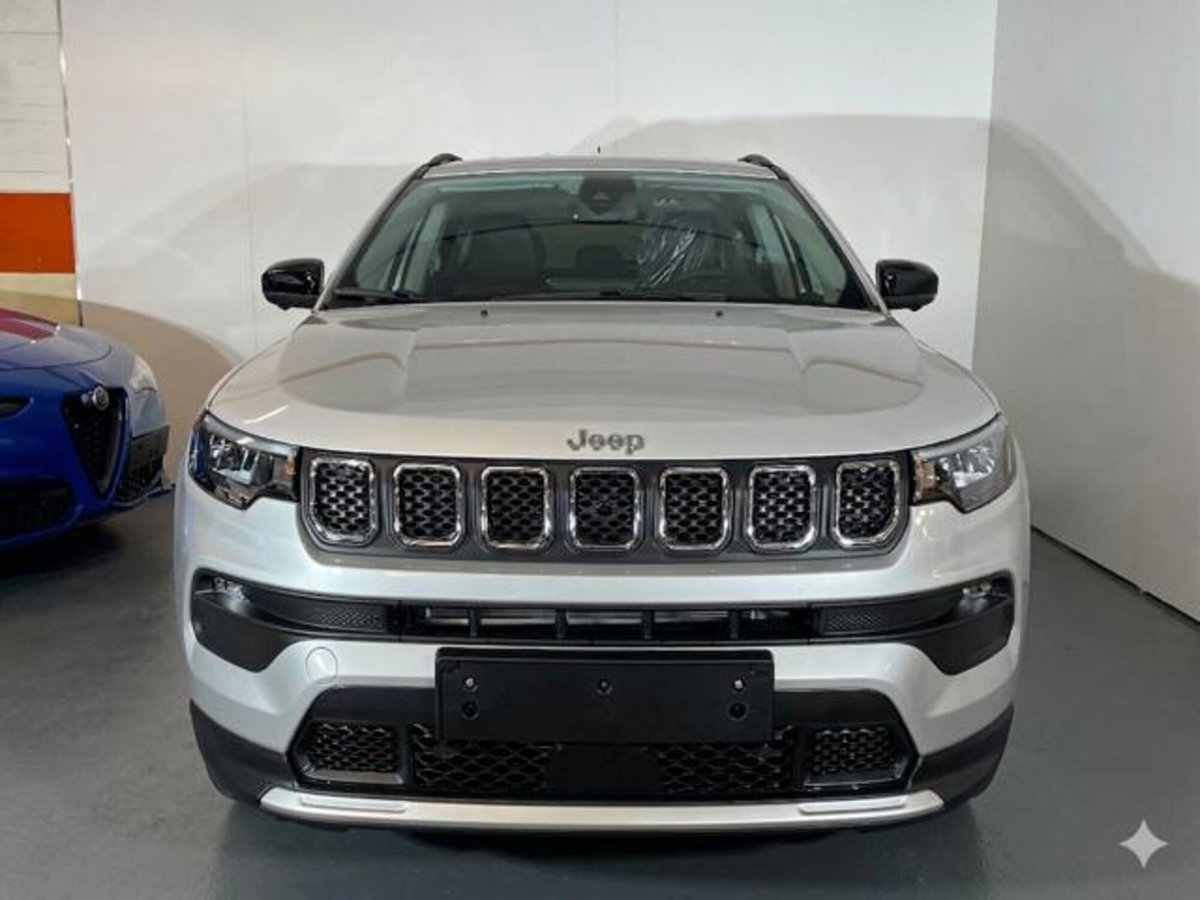 Jeep Compass 1.5 Turbo T4 130CV MHEV 2WD Limited (2)