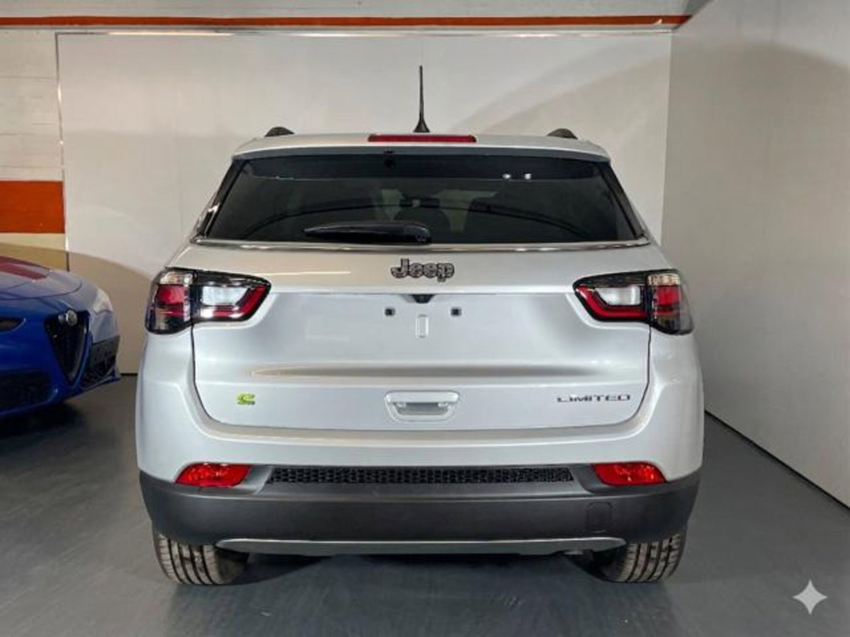Jeep Compass 1.5 Turbo T4 130CV MHEV 2WD Limited (5)