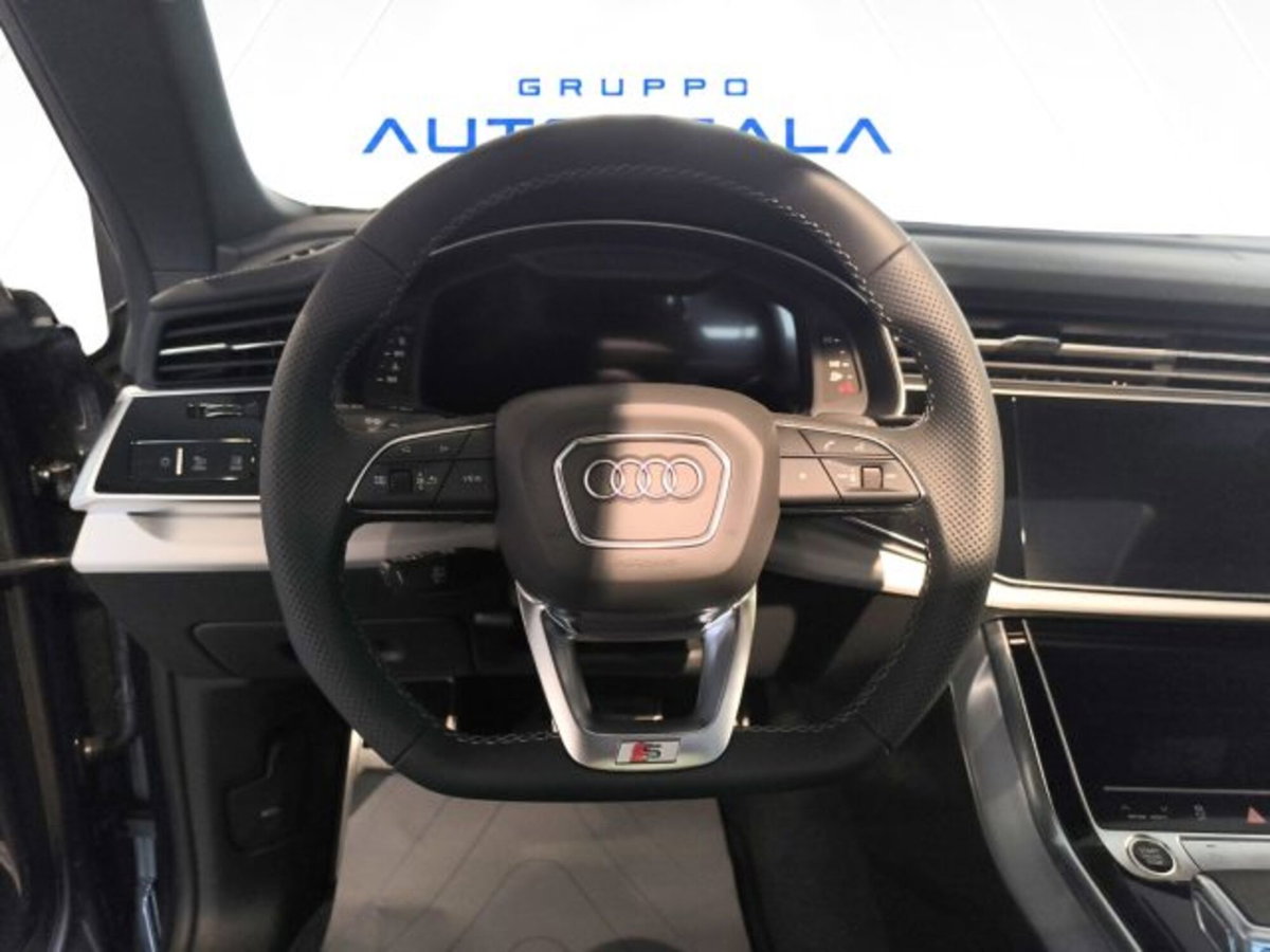 Audi Q8 3.0 tdi mhev S line edition quattro 286cv tiptronic (11)